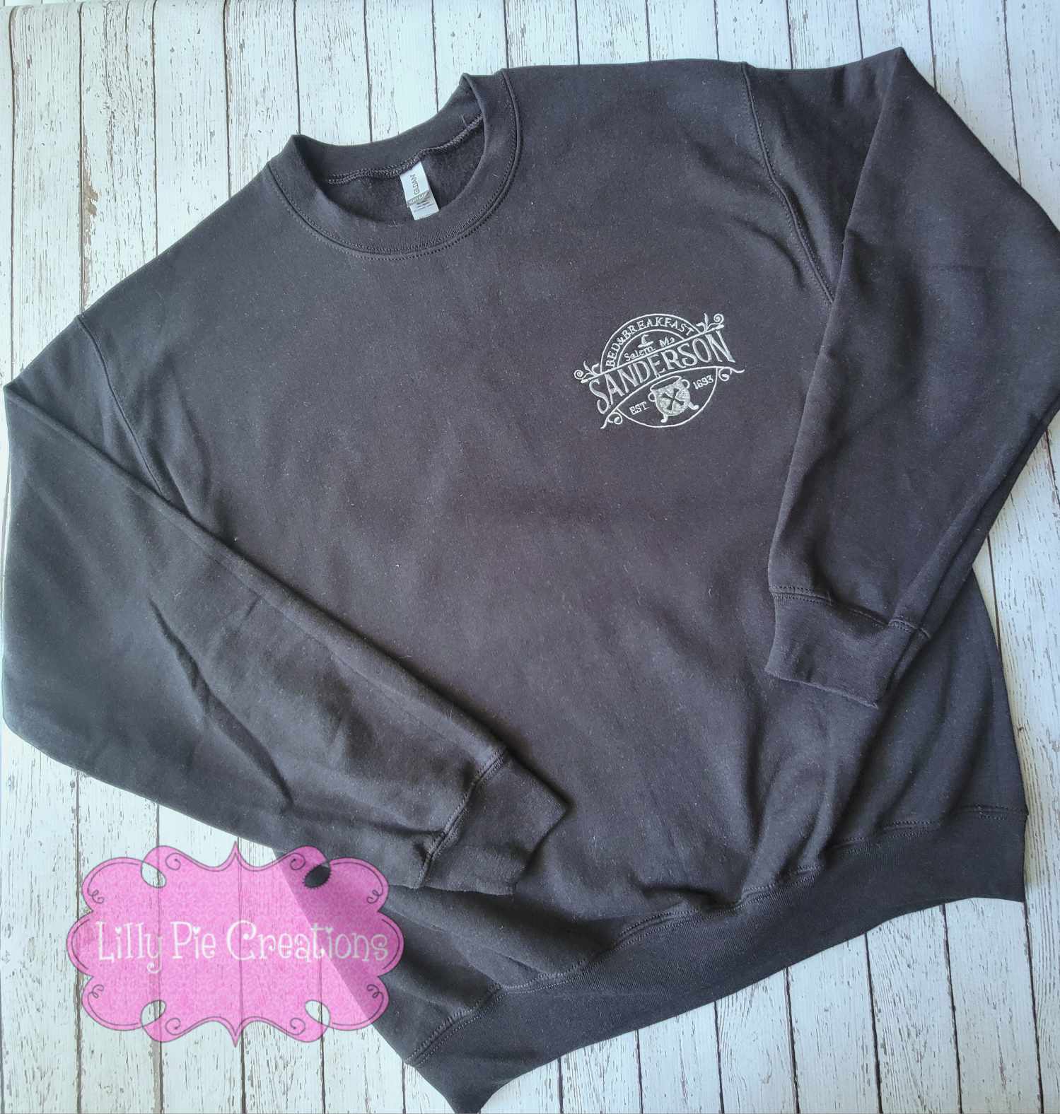 Sanderson Bed and Breakfast Unisex Adult Halloween Sweatshirt